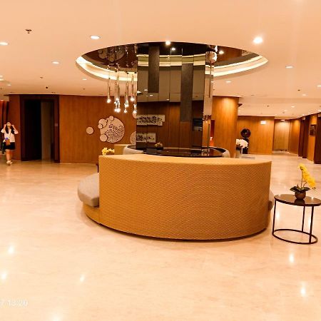 Shore 2 Residences 1Br Deluxe Room In Moa Complex Manilla Buitenkant foto