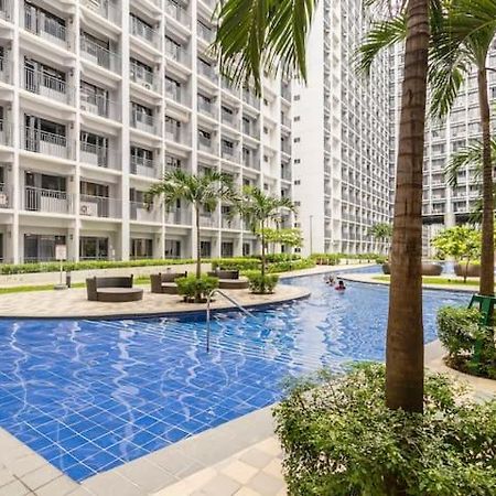 Shore 2 Residences 1Br Deluxe Room In Moa Complex Manilla Buitenkant foto