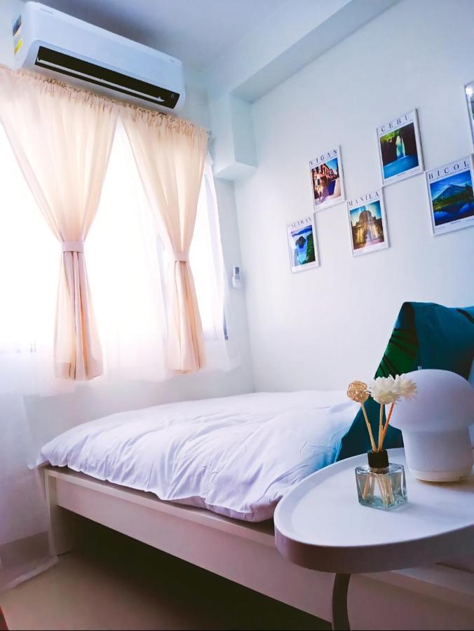 Shore 2 Residences 1Br Deluxe Room In Moa Complex Manilla Buitenkant foto