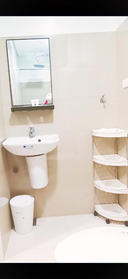 Shore 2 Residences 1Br Deluxe Room In Moa Complex Manilla Buitenkant foto