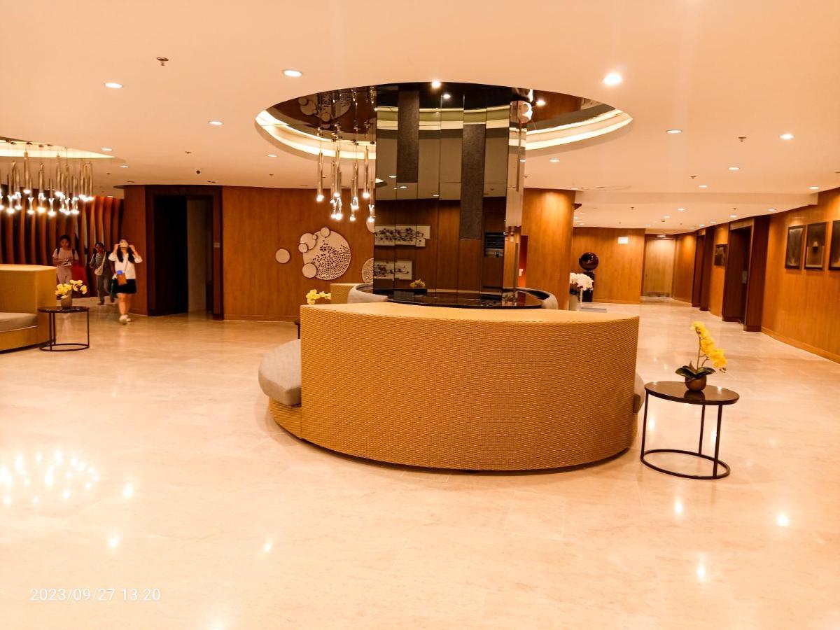 Shore 2 Residences 1Br Deluxe Room In Moa Complex Manilla Buitenkant foto